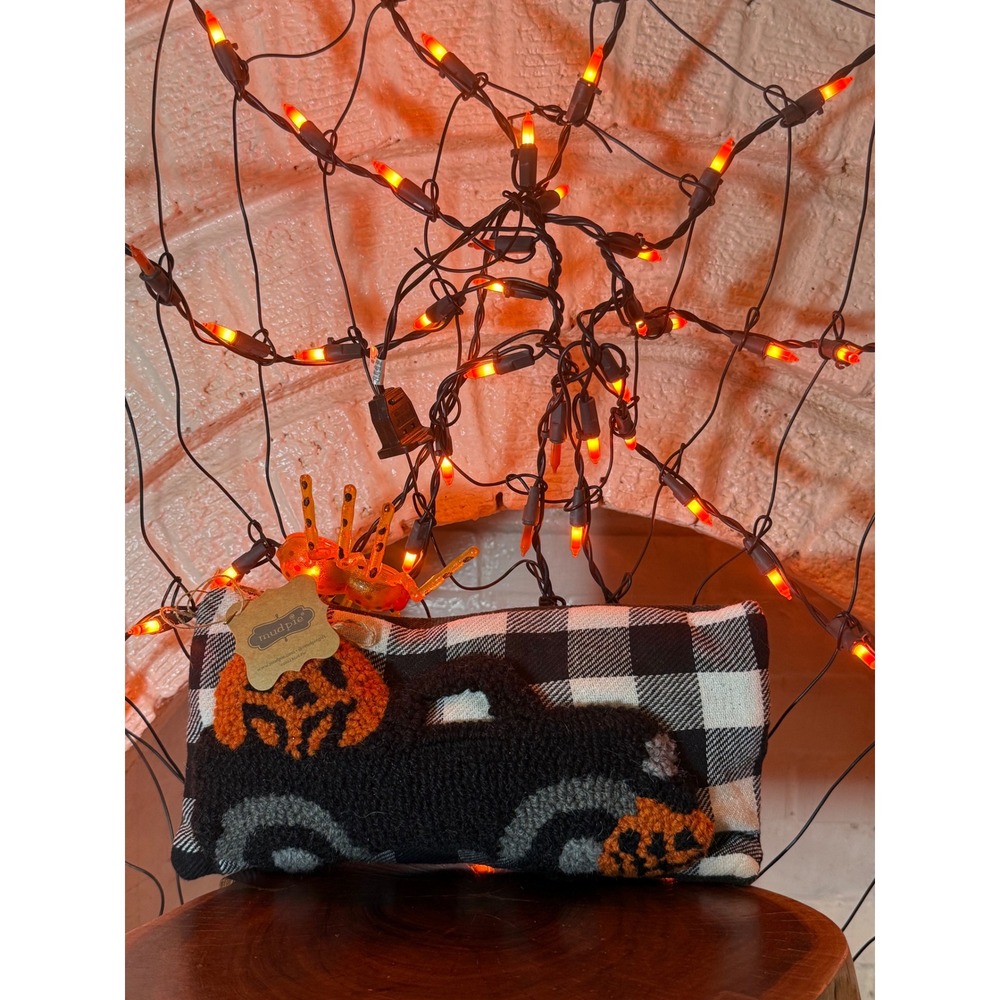 Mud Pie Pumpkin Truck Pillow, Buffalo Check with Wool Hooked Design on Front NWT